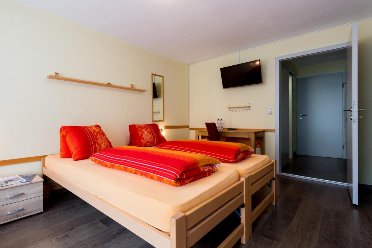 Hotel Du Pont Gampel-Bratsch Экстерьер фото